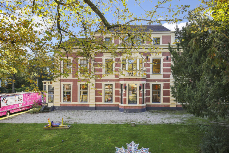 Media picture: Hilversum Public Library and Hilversum Heritage House